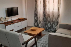 28A, Lumir Apartamento #8, Luanda